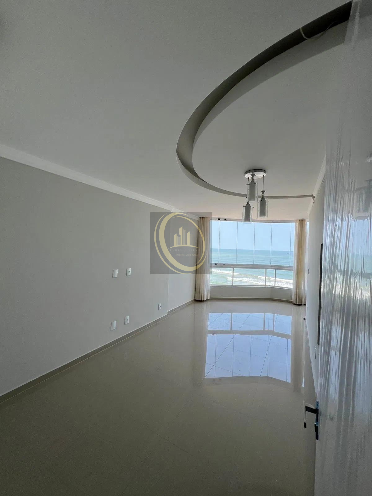 Cobertura à venda com 3 quartos, 244m² - ,