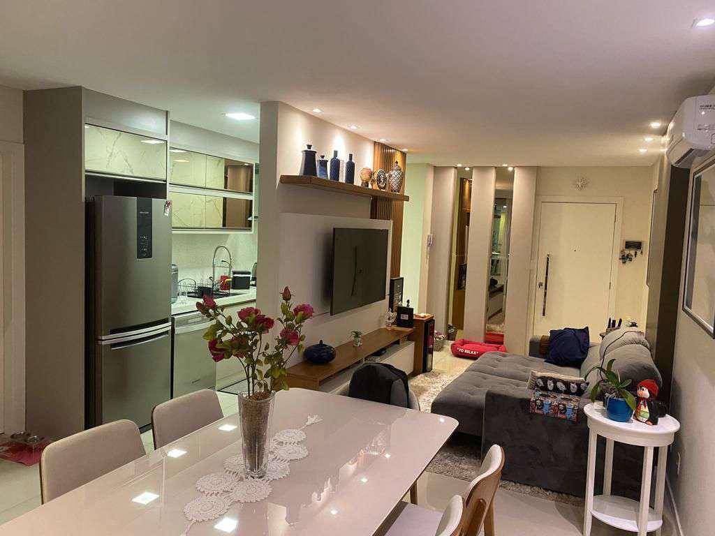 Apartamento à venda com 2 quartos, 74m² - Fazenda,Itajaí