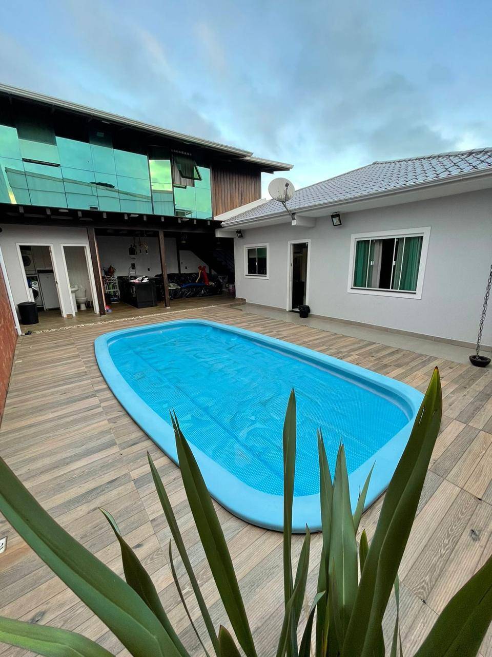 Casa à venda com 3 quartos, 134m² - Vaezea,Itapema