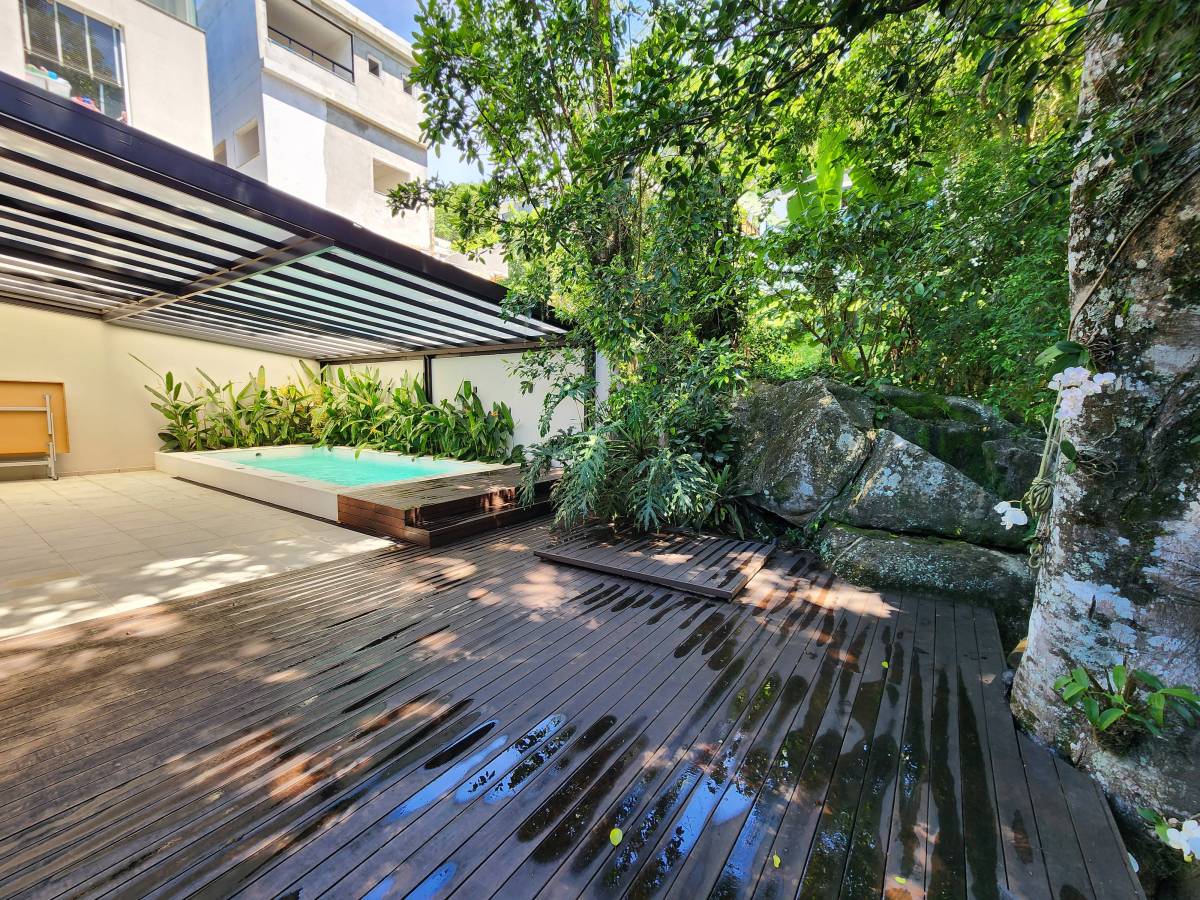 Casa de condomínio à venda com 4 quartos, 437m² - Barra,Balneário Camboriú