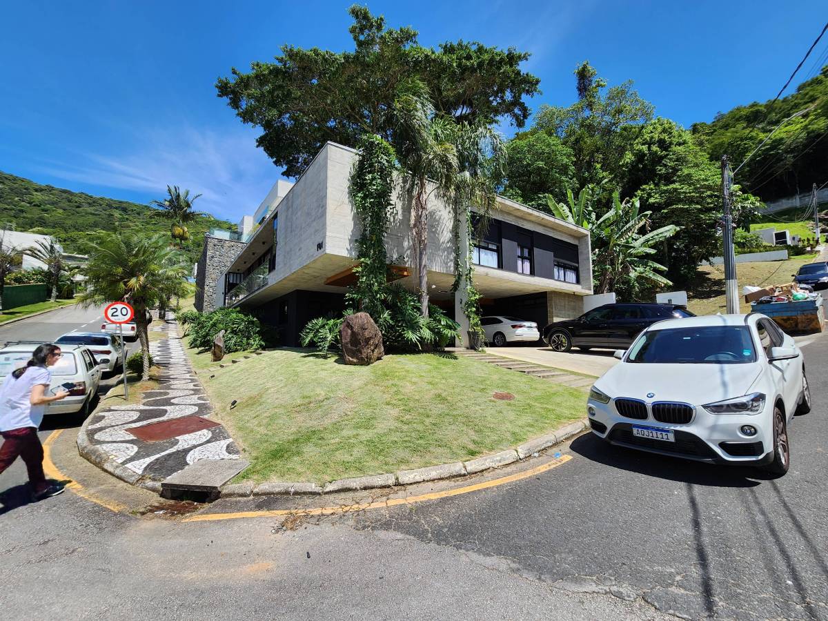 Casa de condomínio à venda com 4 quartos, 437m² - Barra,Balneário Camboriú