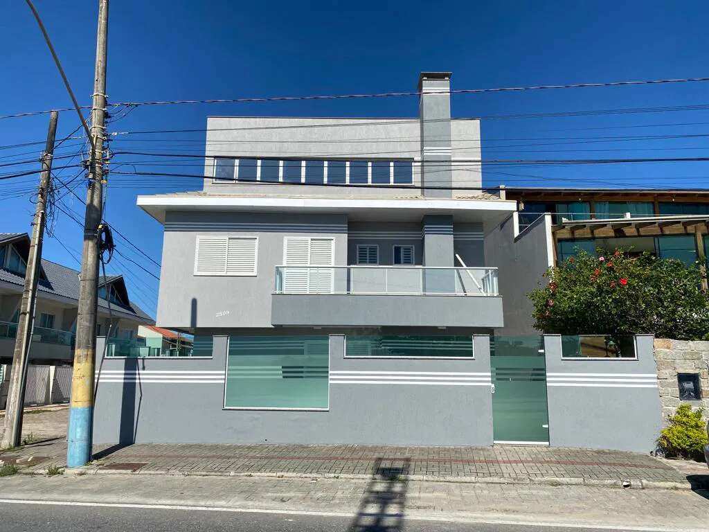 Casa Frente Mar | Navegantes SC - Rubin & Silva Imóveis