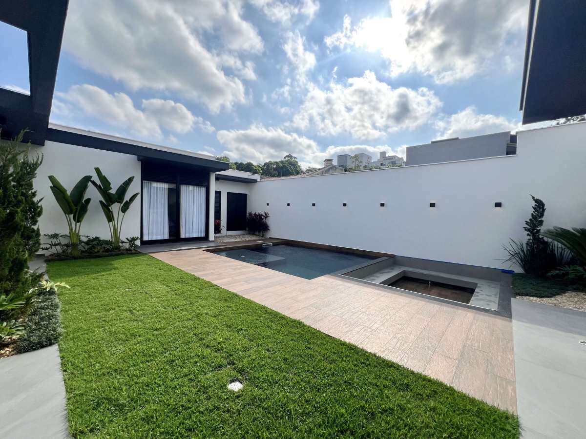 Casa à venda com 4 quartos, 285m² - ,Jaraguá do Sul
