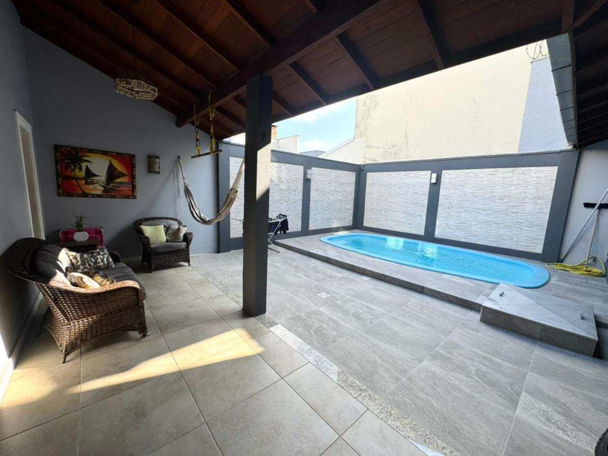  - Casa Sobrado | Itajaí SC