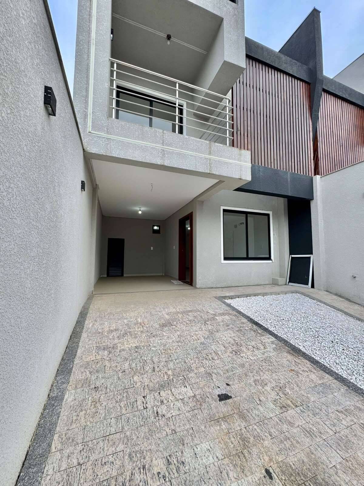 - CASA SOBRADO |  03 SUITES | BAL. PIÇARRAS SC