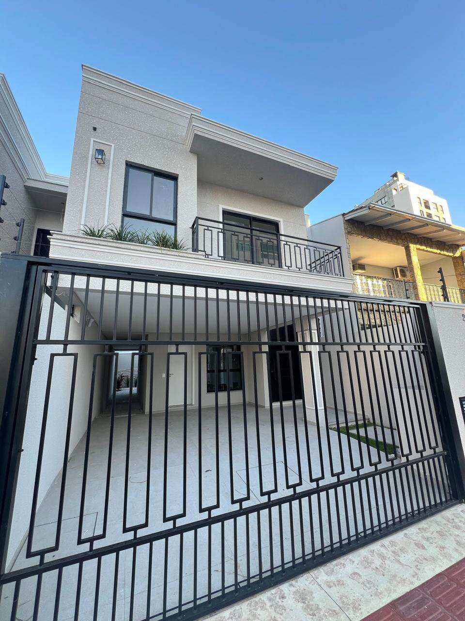 Casa à venda com 3 quartos, 160m² - centro,Itajaí