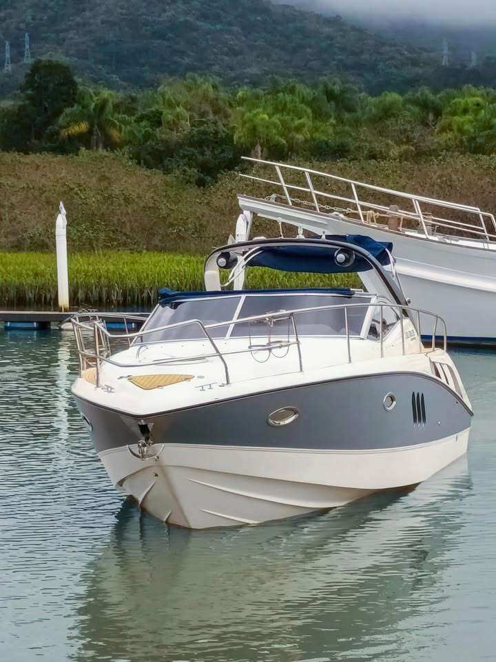 Lancha/Barco à venda - ,