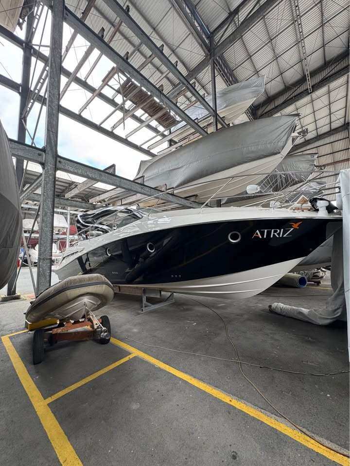 Lancha/Barco à venda - ,