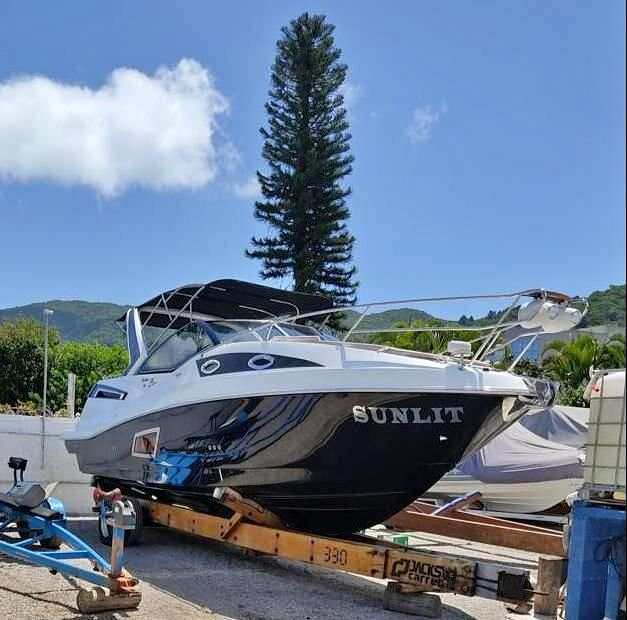 Lancha/Barco à venda - ,