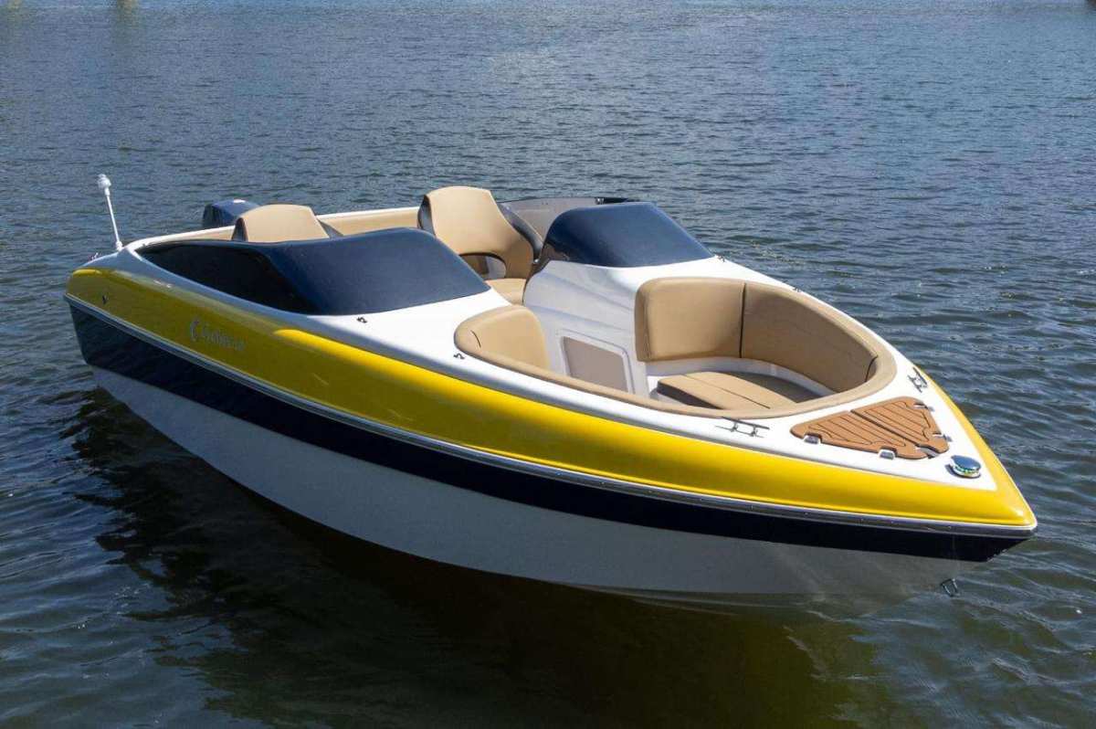 Lancha/Barco à venda - ,