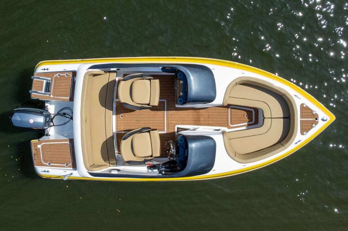  - Lancha/Barco à venda