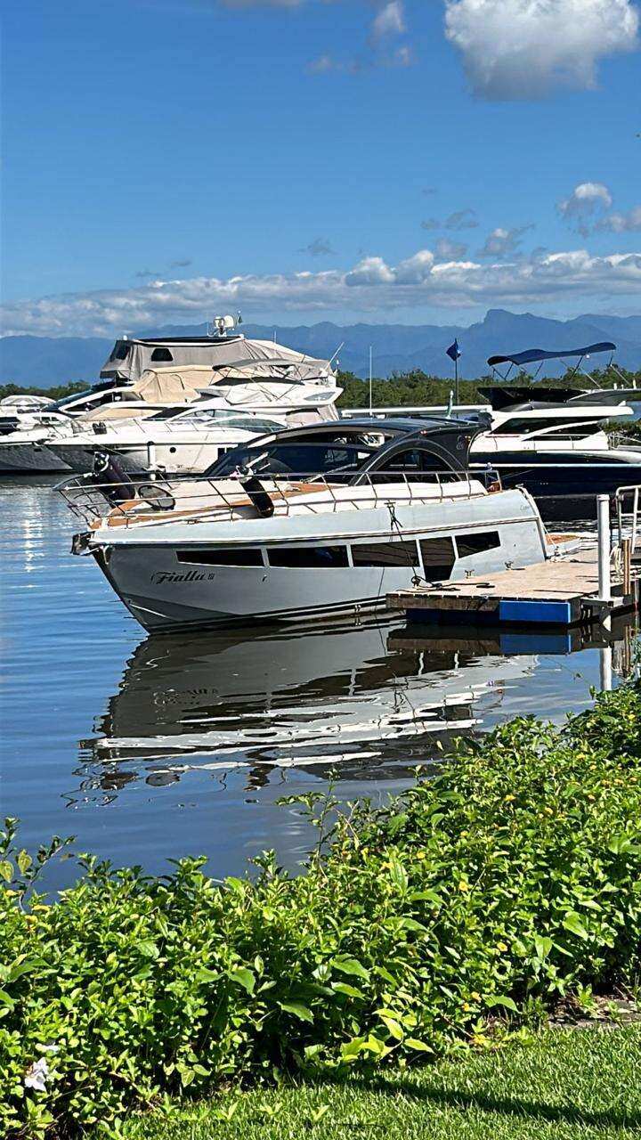 Lancha/Barco à venda - ,