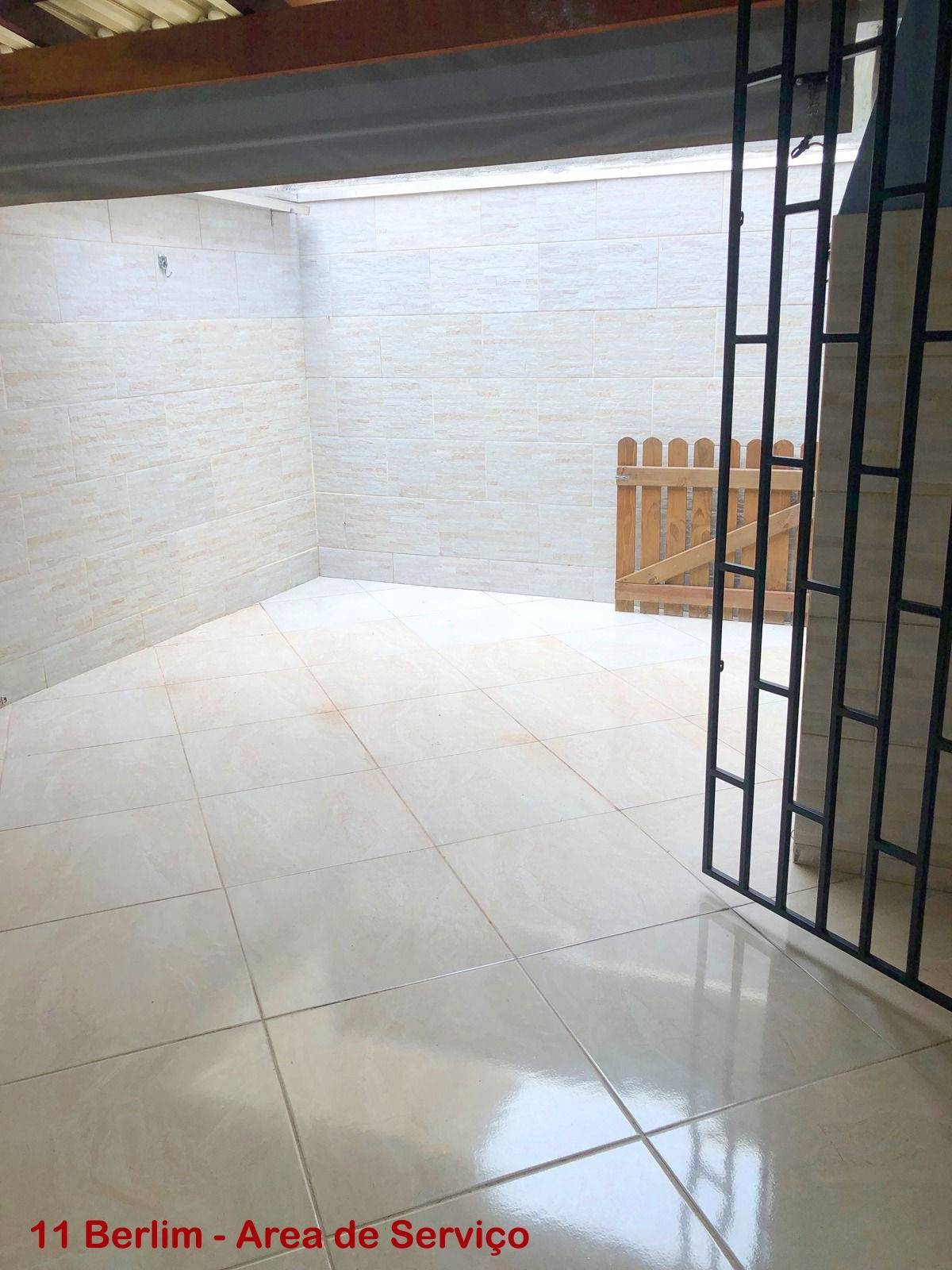  - Sobrado 03 quartos a Venda - Camboriu SC