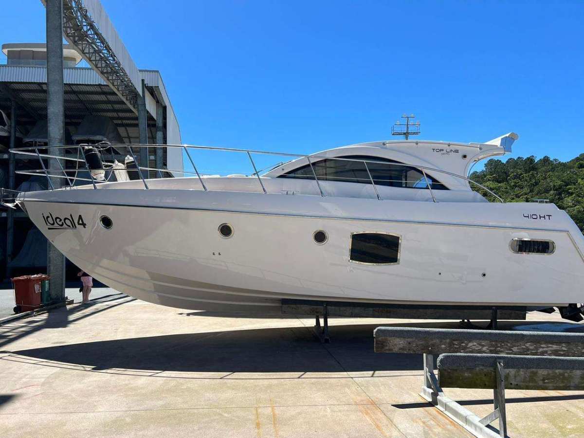 Lancha/Barco à venda - ,